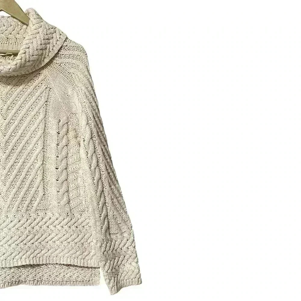 Hem & Thread Cable Knit Turtleneck Sweater Medium Ecru Hi-Lo NWT - Picture 6 of 12